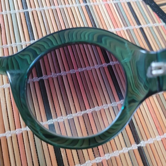 Luxury Anne et Valentin "Sunshine" Green Sunglasses - Picture 4 of 9